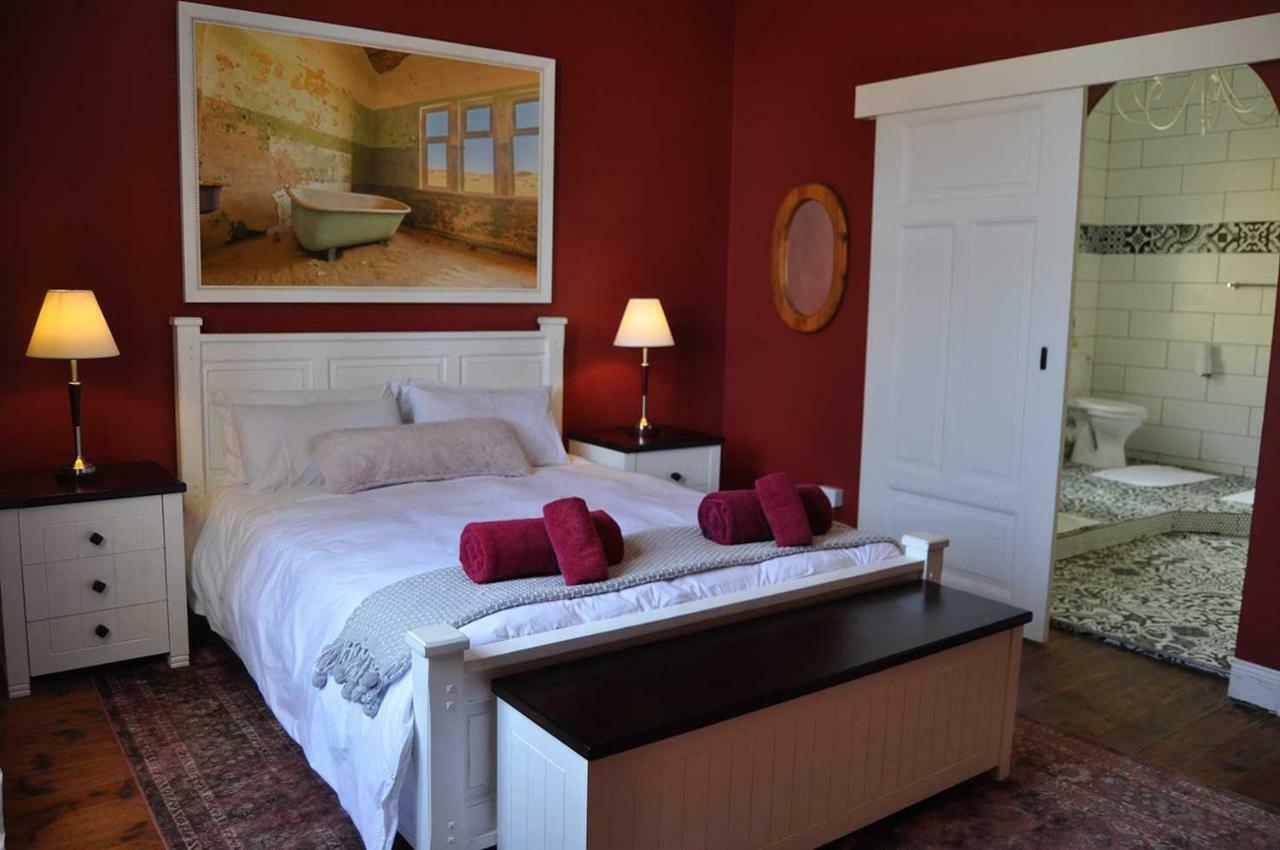 Alte Villa Boutique Hotel Lüderitz Eksteriør bilde