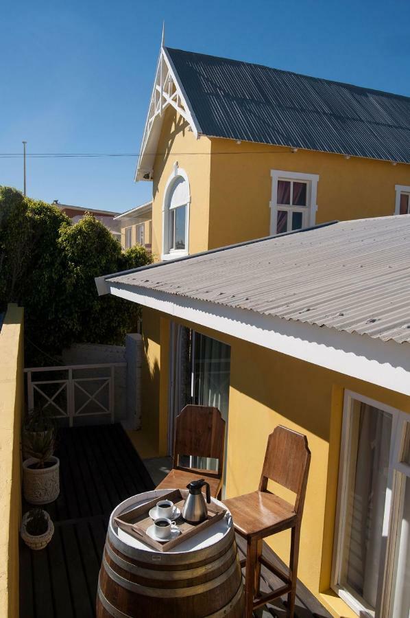 Alte Villa Boutique Hotel Lüderitz Eksteriør bilde